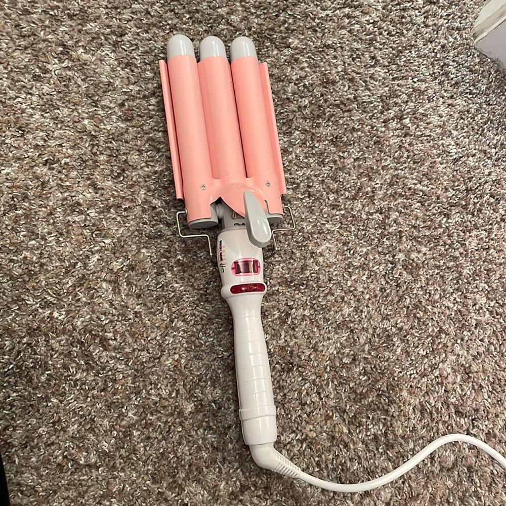 NWT Digital INH Pro Hair Waver